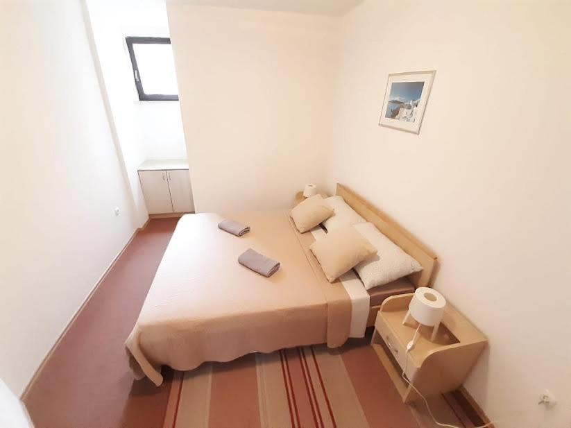 Apartmani Delas Pjescana Uvala Kültér fotó